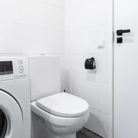 Lootsi With Free Parking Appartement Tallinn