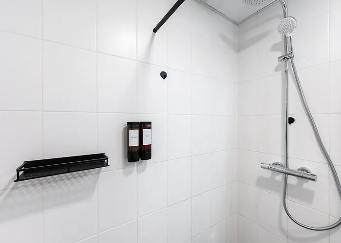 Lootsi With Free Parking Lägenhet *