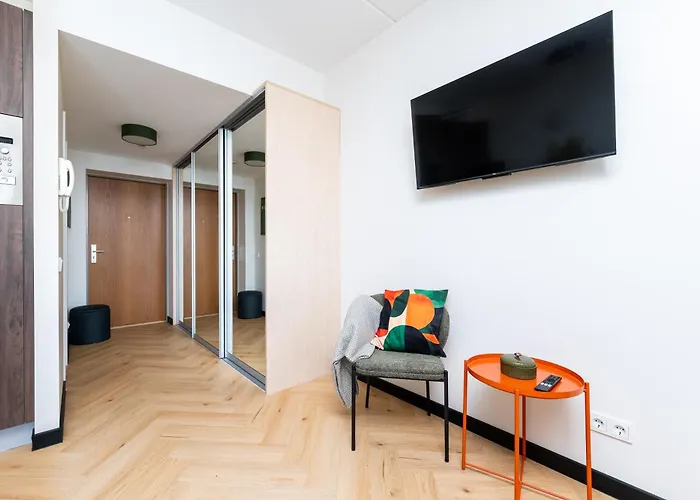 Lootsi With Free Parking Apartment